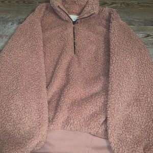 American eagle fluffy jacket